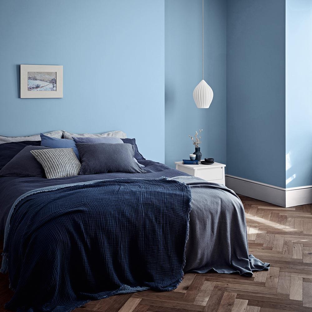 Crown Walls & Ceilings Mid Sheen Emulsion Paint | Powder Blue - Image 4