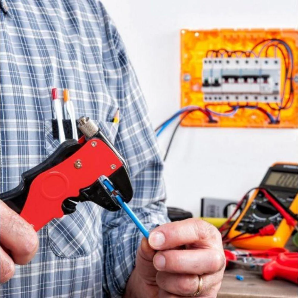 Dekton Pro Auto Wire Stripper - Image 3
