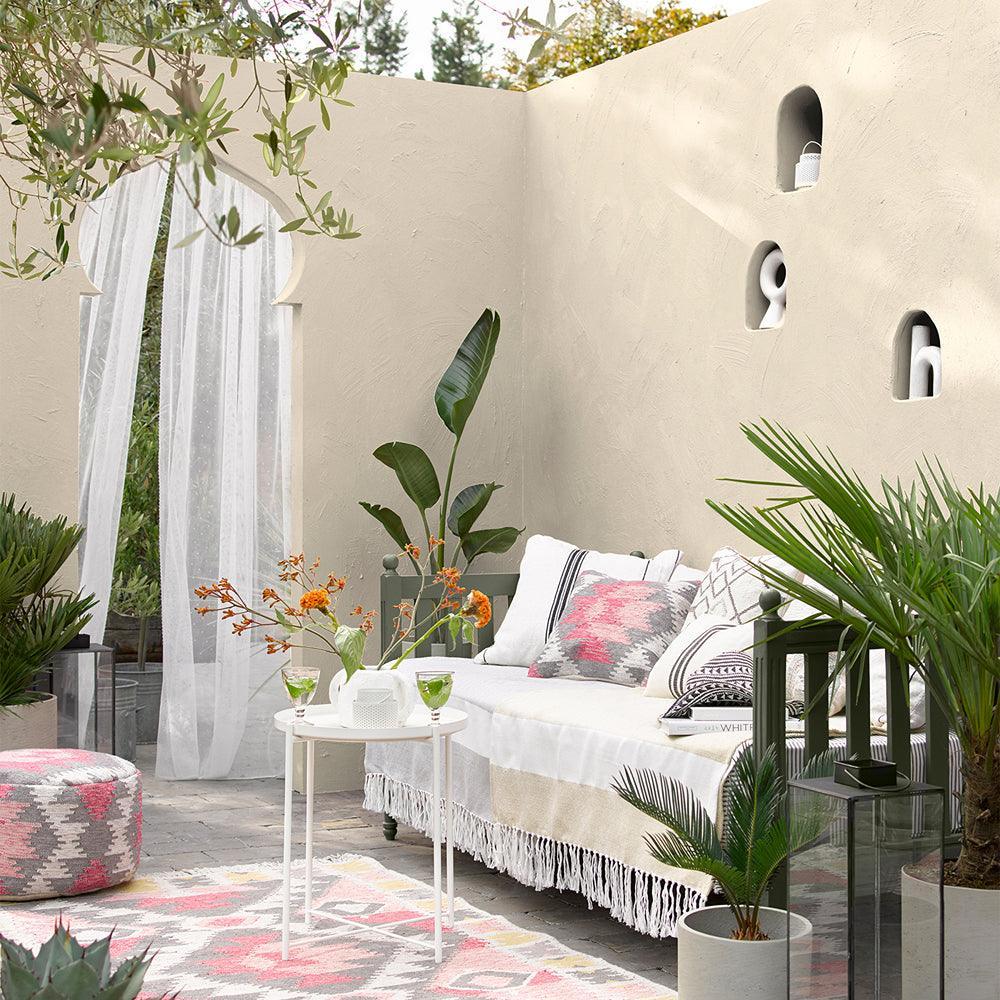 Sandtex Microseal Smooth Masonry Paint | Magnolia - Image 5